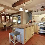 Il Fiore All'occhiello Oda ve Kahvaltı 3*