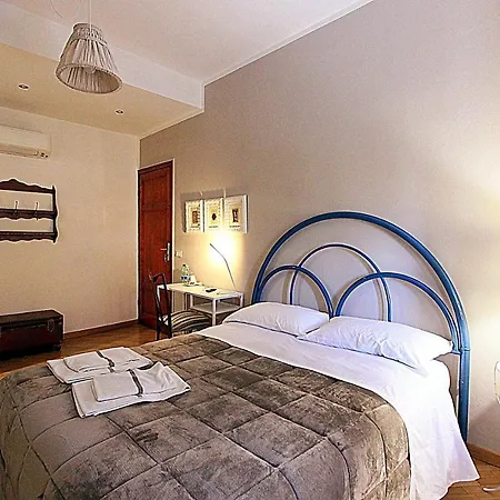 Il Fiore All'occhiello לינה וארוחת בוקר לוקה