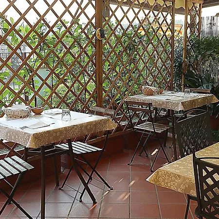 Il Fiore All'occhiello 3*